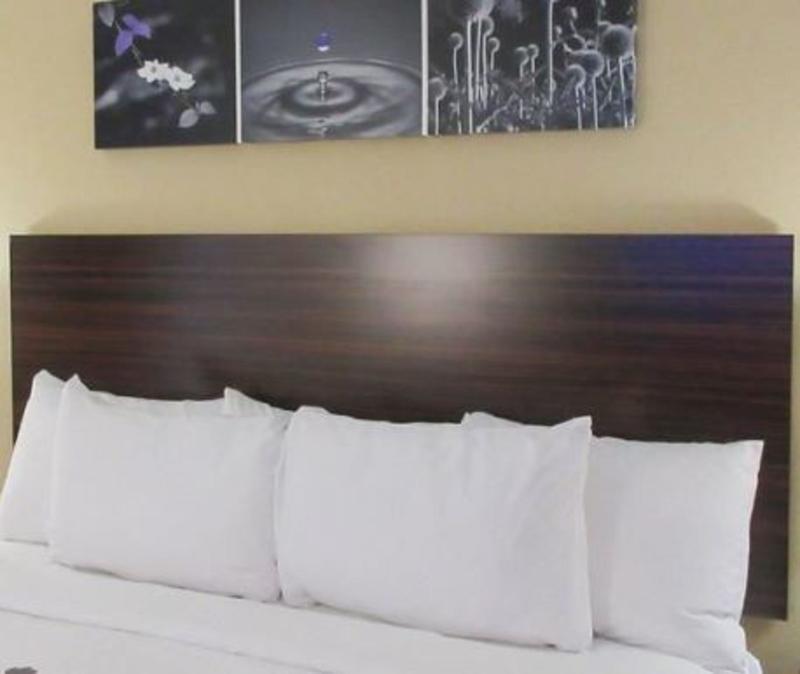 Garner Hotel Clarksville Northeast By Ihg Zewnętrze zdjęcie
